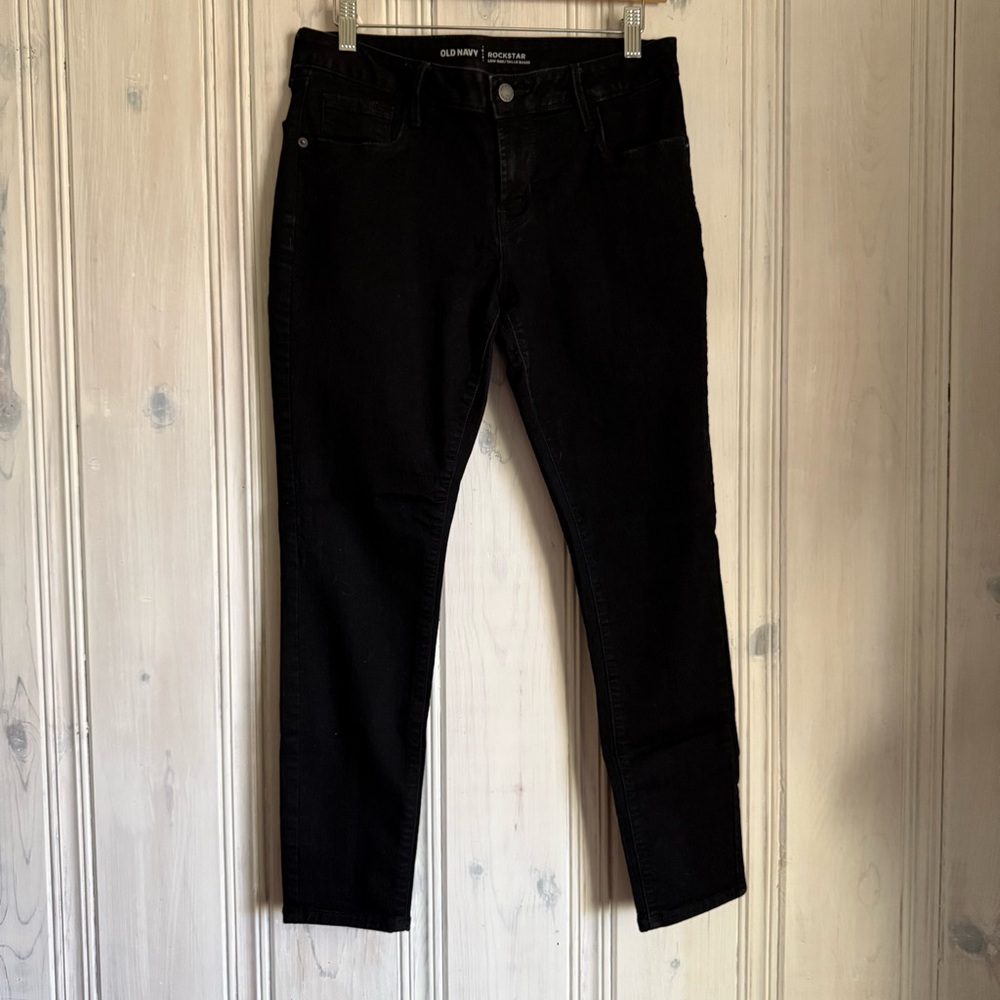 Old Navy Women’s RockStar Black Denim Jeans size 12 Short